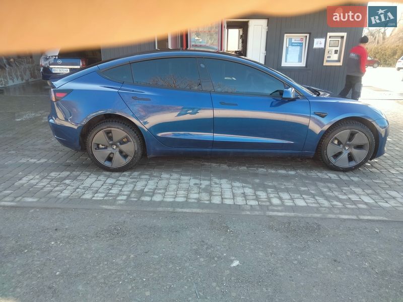 Седан Tesla Model 3 2021 в Тернополі