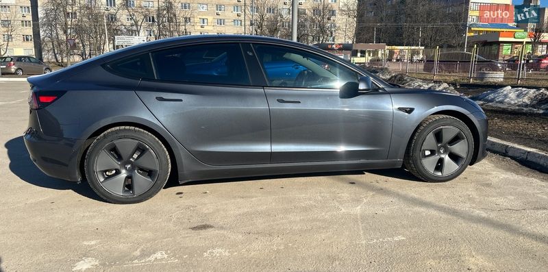 Седан Tesla Model 3 2021 в Харькове