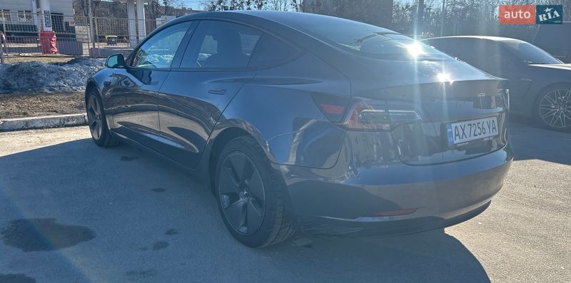 Седан Tesla Model 3 2021 в Харькове