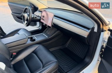 Седан Tesla Model 3 2021 в Коломые
