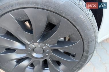 Седан Tesla Model 3 2021 в Коломые