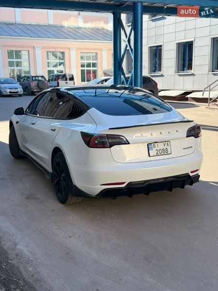 Седан Tesla Model 3 2021 в Полтаве
