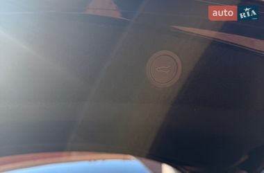 Седан Tesla Model 3 2025 в Харькове