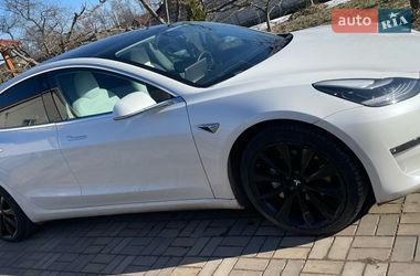 Седан Tesla Model 3 2019 в Житомире