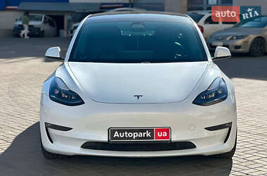 Седан Tesla Model 3 2021 в Одесі