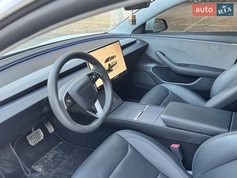Седан Tesla Model 3 2024 в Львові фото 15 Седан Tesla Model 3 2024 в Львові