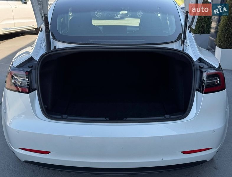 Седан Tesla Model 3 2021 в Рівному фото 21 Седан Tesla Model 3 2021 в Рівному