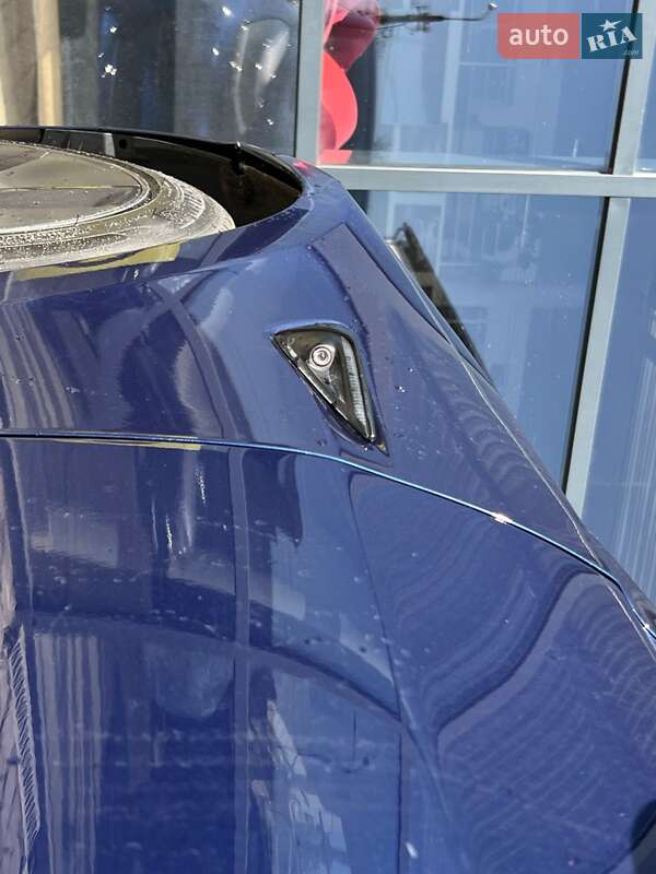 Седан Tesla Model 3 2020 в Ивано-Франковске