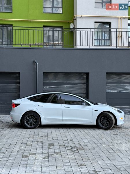 Седан Tesla Model 3 2022 в Ивано-Франковске фото 7 Седан Tesla Model 3 2022 в Ивано-Франковске