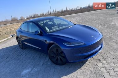 Седан Tesla Model 3 2024 в Борисполі