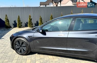 Седан Tesla Model 3 2024 в Стрые