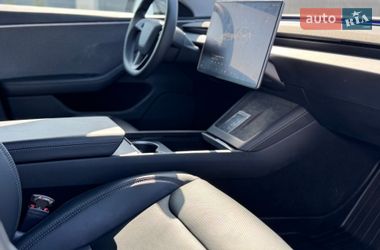 Седан Tesla Model 3 2024 в Стрые