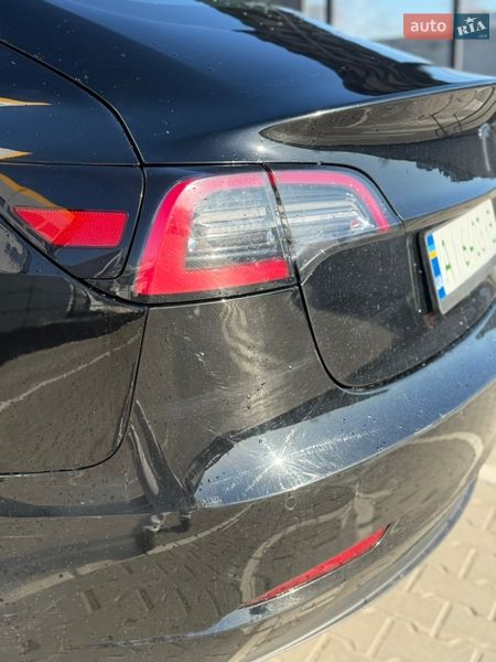 Седан Tesla Model 3 2019 в Ворзеле