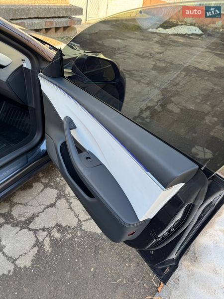 Седан Tesla Model 3 2024 в Ровно фото 17 Седан Tesla Model 3 2024 в Ровно