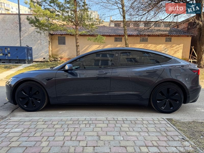 Седан Tesla Model 3 2024 в Ровно фото 11 Седан Tesla Model 3 2024 в Ровно