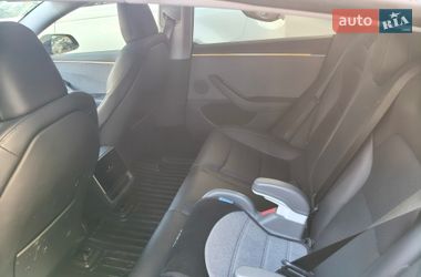 Седан Tesla Model 3 2024 в Киеве