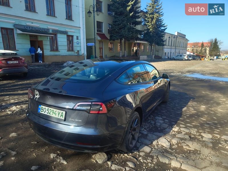 Седан Tesla Model 3 2021 в Кам'янець-Подільському
