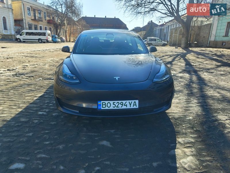 Седан Tesla Model 3 2021 в Кам'янець-Подільському