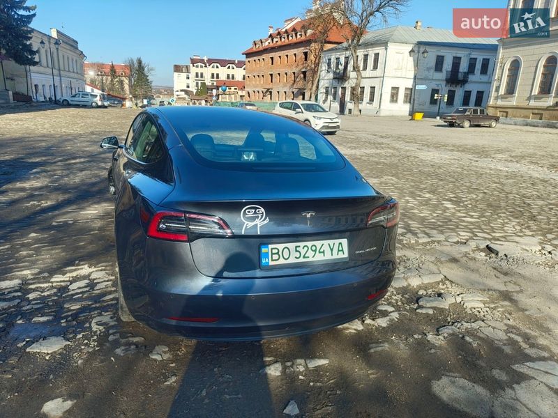 Седан Tesla Model 3 2021 в Кам'янець-Подільському