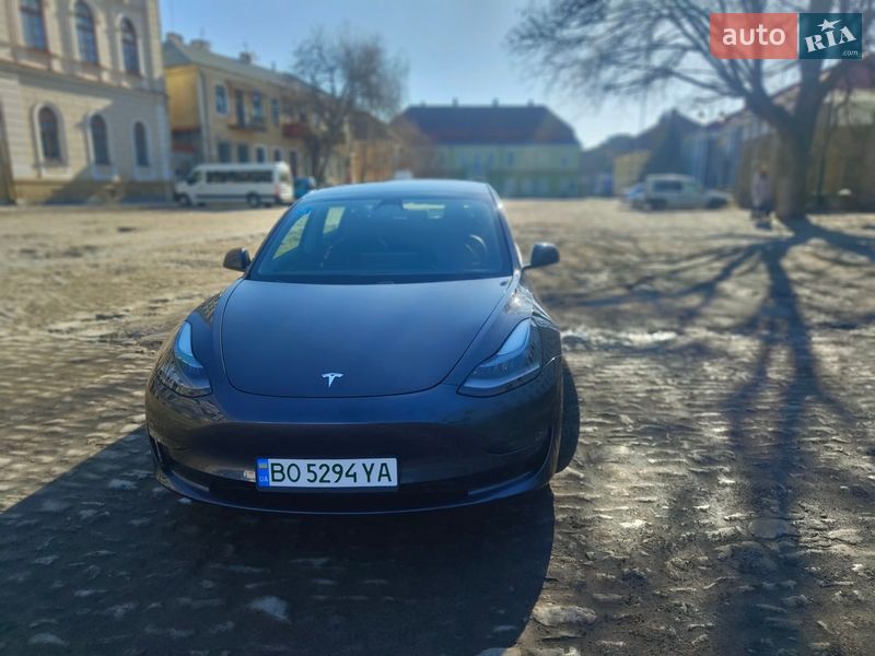 Седан Tesla Model 3 2021 в Кам'янець-Подільському
