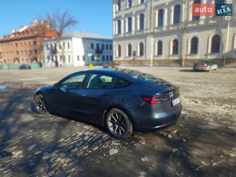 Седан Tesla Model 3 2021 в Кам'янець-Подільському