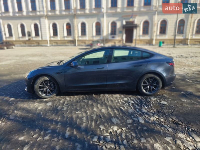 Седан Tesla Model 3 2021 в Кам'янець-Подільському