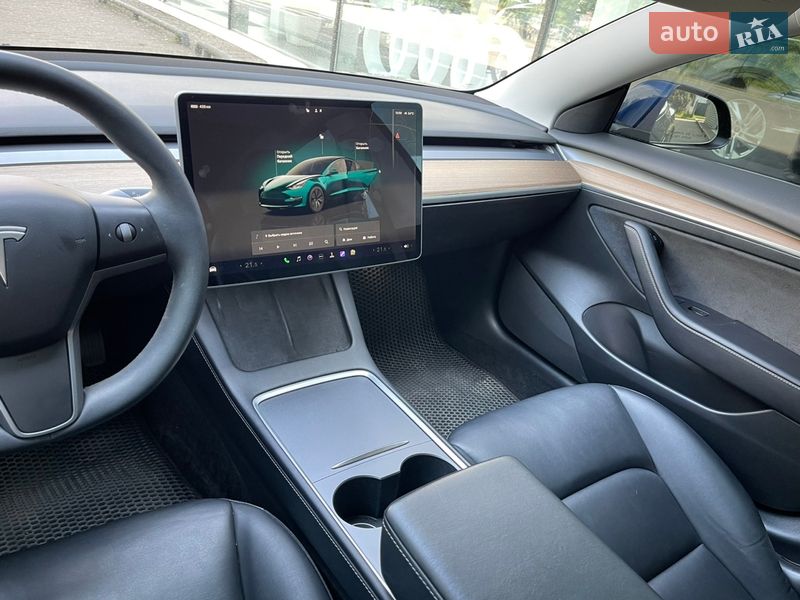 Седан Tesla Model 3 2022 в Львове фото 32 Седан Tesla Model 3 2022 в Львове