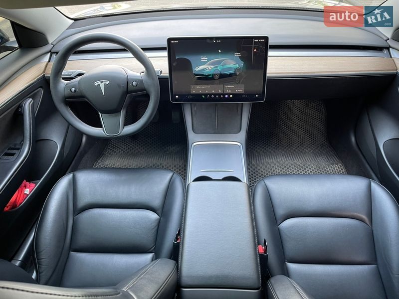 Седан Tesla Model 3 2022 в Львове фото 37 Седан Tesla Model 3 2022 в Львове