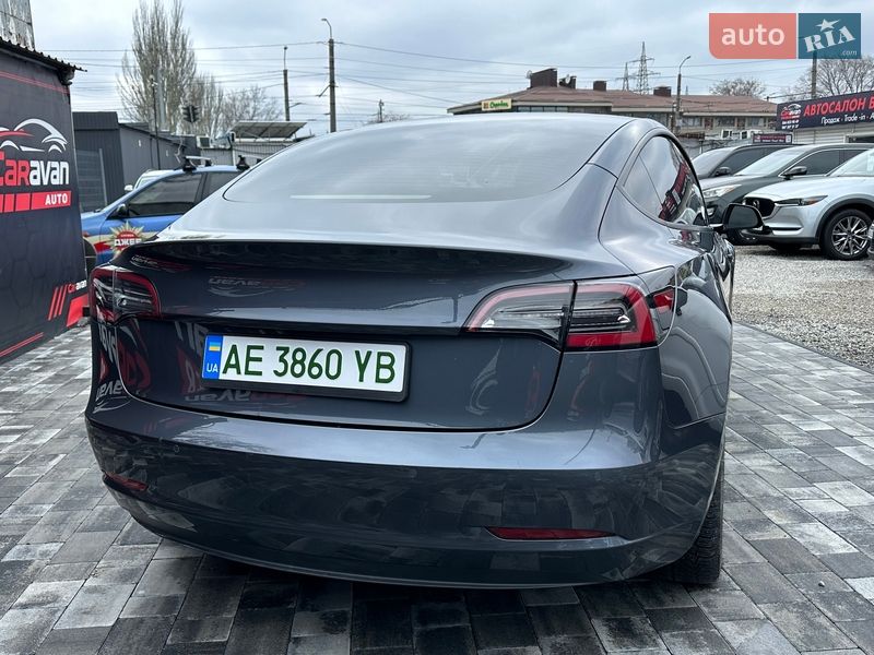 Седан Tesla Model 3 2022 в Днепре фото 12 Седан Tesla Model 3 2022 в Днепре