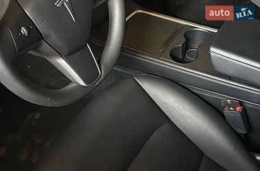 Седан Tesla Model 3 2022 в Ивано-Франковске