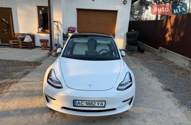 Седан Tesla Model 3 2020 в Ковеле