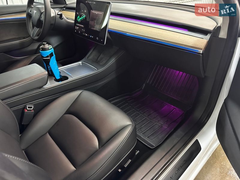 Седан Tesla Model 3 2023 в Днепре фото 9 Седан Tesla Model 3 2023 в Днепре