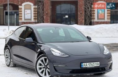 Седан Tesla Model 3 2018 в Киеве