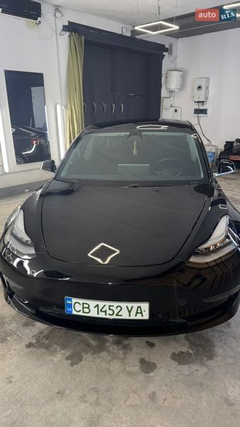 Седан Tesla Model 3 2018 в Чернигове фото 18 Седан Tesla Model 3 2018 в Чернигове