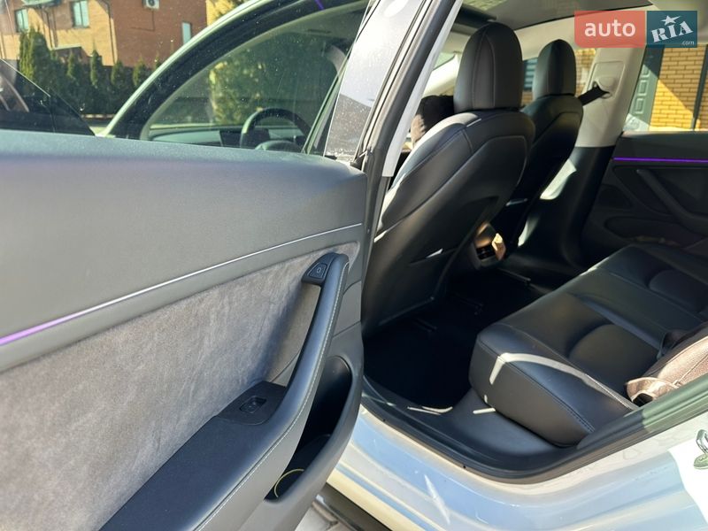 Седан Tesla Model 3 2021 в Виннице фото 17 Седан Tesla Model 3 2021 в Виннице