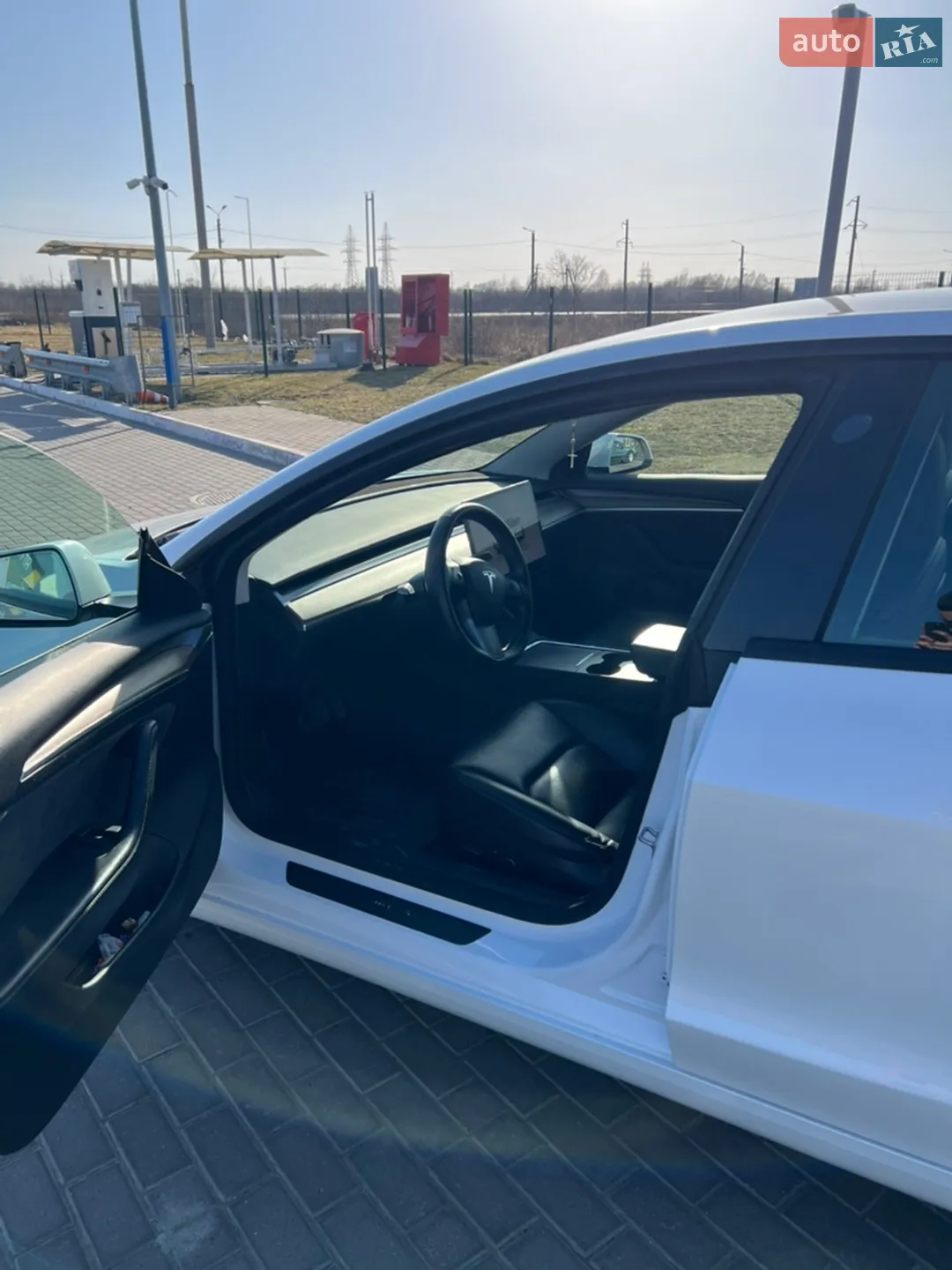 2022 Tesla Model 3 - мініатюра 13