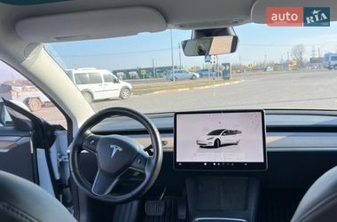 Седан Tesla Model 3 2022 в Ивано-Франковске