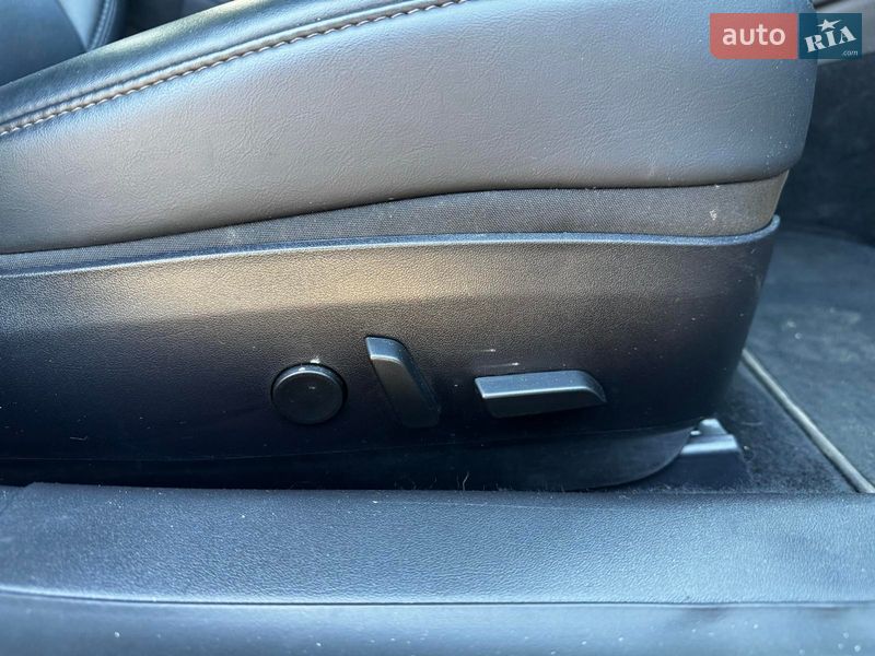 Седан Tesla Model 3 2020 в Киеве фото 33 Седан Tesla Model 3 2020 в Киеве