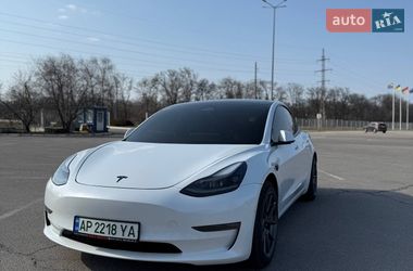 Седан Tesla Model 3 2021 в Запорожье