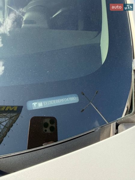 Седан Tesla Model 3 2021 в Запоріжжі
