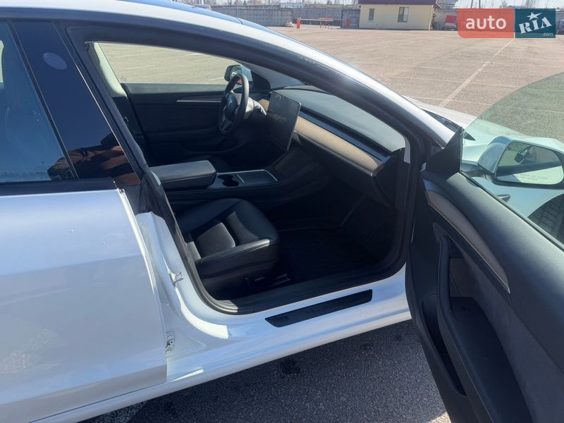 Седан Tesla Model 3 2022 в Києві фото 16 Седан Tesla Model 3 2022 в Києві