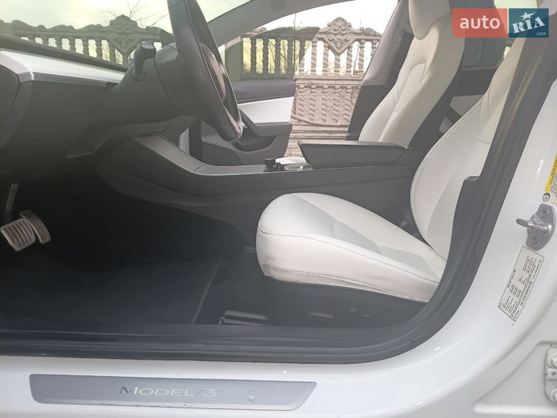 Седан Tesla Model 3 2019 в Запоріжжі фото 9 Седан Tesla Model 3 2019 в Запоріжжі