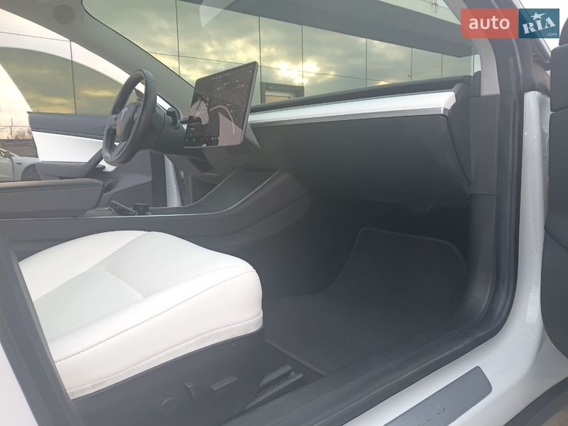 Седан Tesla Model 3 2019 в Запоріжжі фото 20 Седан Tesla Model 3 2019 в Запоріжжі