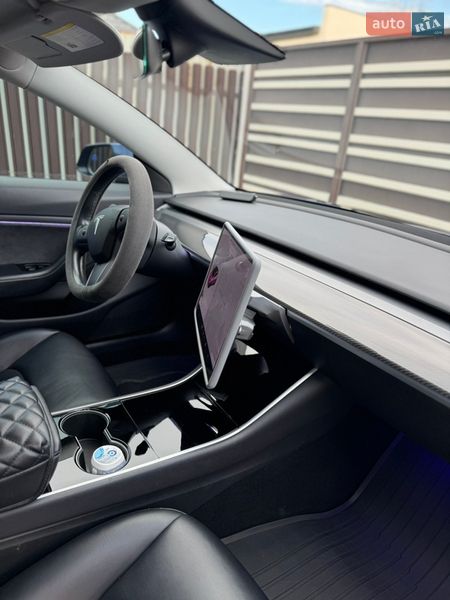 Седан Tesla Model 3 2019 в Львове фото 10 Седан Tesla Model 3 2019 в Львове