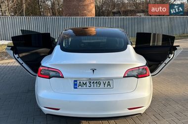 Седан Tesla Model 3 2019 в Житомире