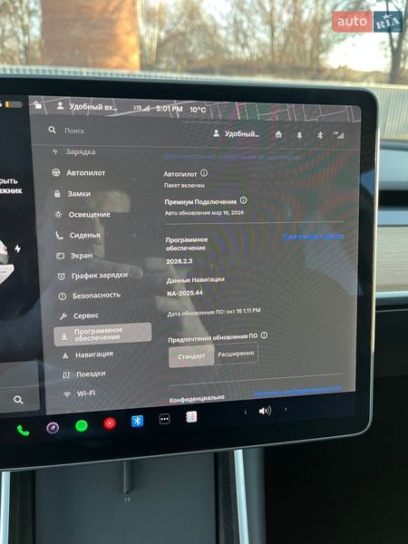 Седан Tesla Model 3 2019 в Житомире