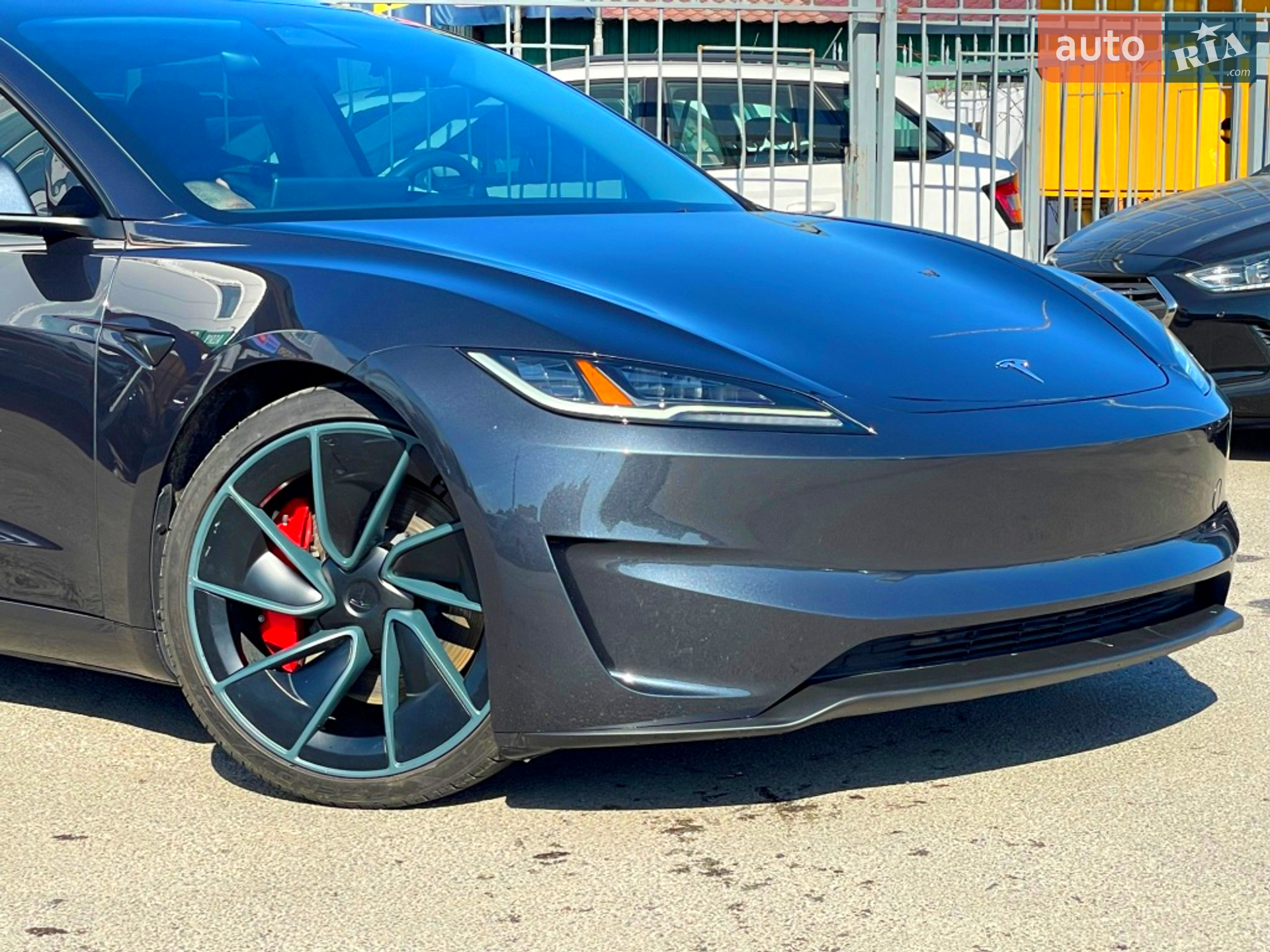 2024 Tesla Model 3 - мініатюра 13