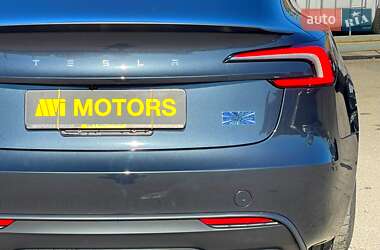 Седан Tesla Model 3 2024 в Киеве