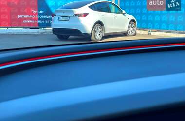 Седан Tesla Model 3 2024 в Киеве