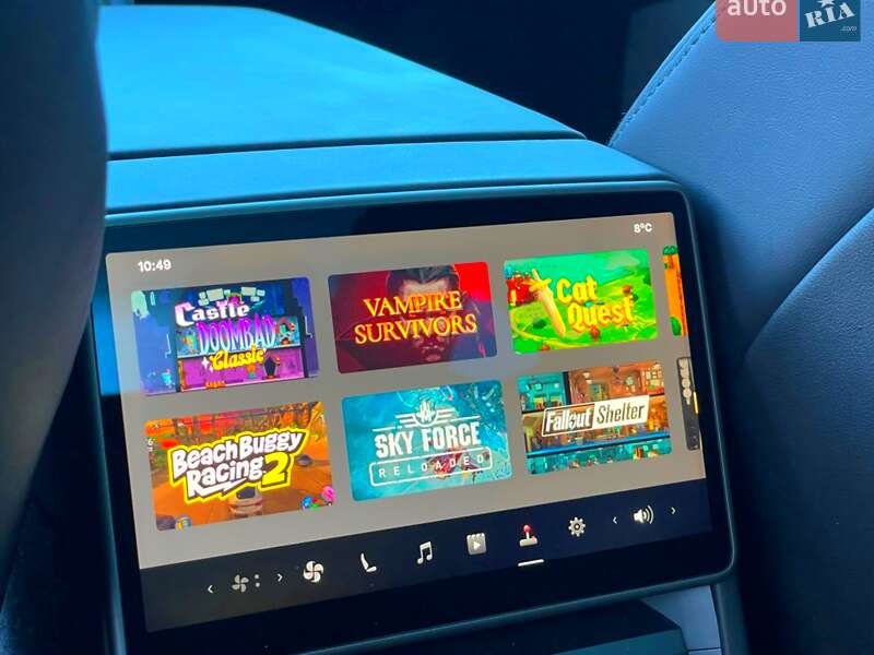 Седан Tesla Model 3 2024 в Киеве фото 70 Седан Tesla Model 3 2024 в Киеве